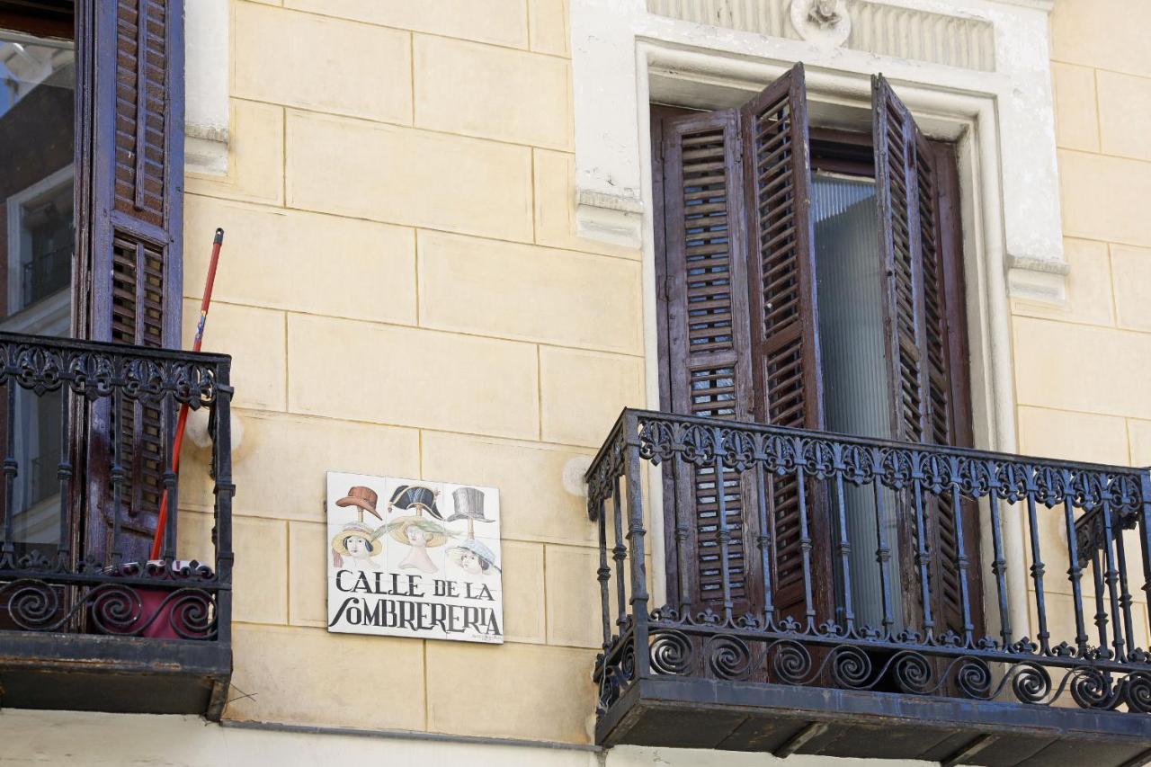 Ferienwohnung Reina Sofia Boutique I Madrid Exterior foto